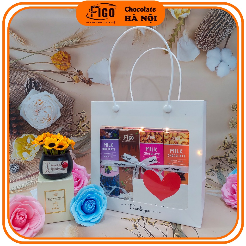 SET QUÀ 8/3 siêu xinh tặng người thân yêu, Quà tặng Socola kèm túi xách cute Mix đủ vị Socola  FIGO ĂN LÀ NGHIỀN