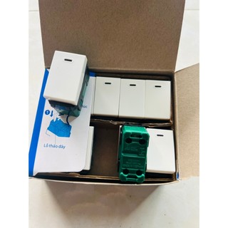 Km khai chương hộp 10 công tắc nhanh hàng wide