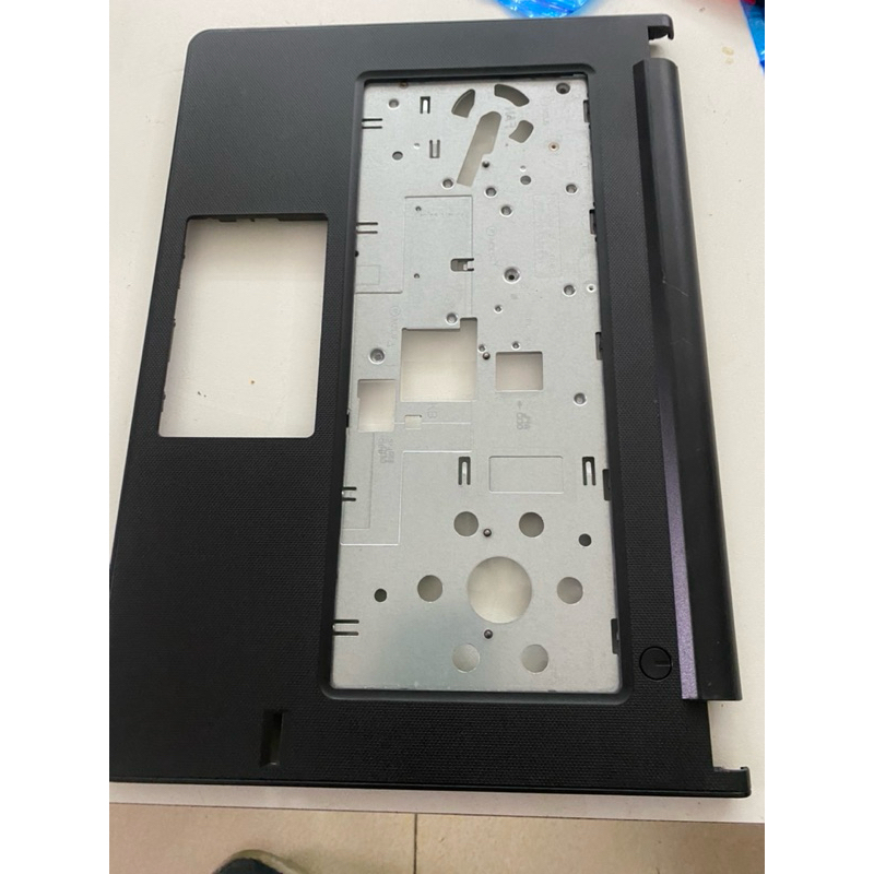 Thay vỏ  laptop(C) laptop Dell 3468