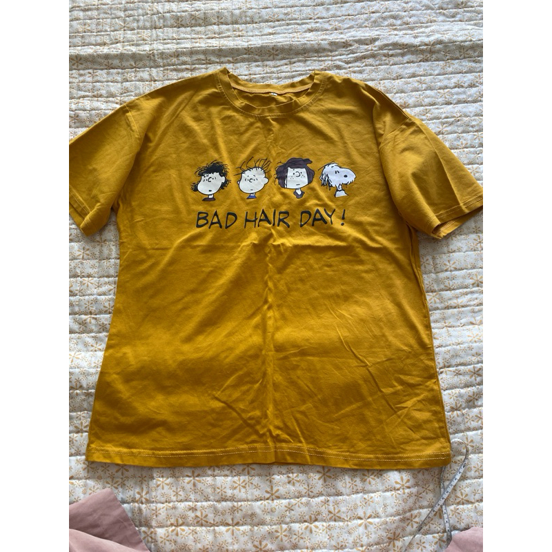 Áo phông cotton vàng nghệ