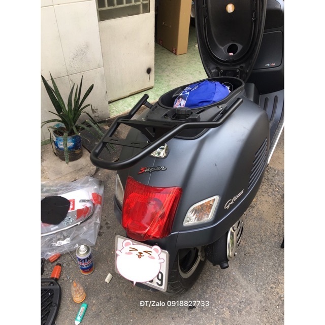 Baga SR Givi Chịu Lực Cho Xe Vespa GTS 150 / 300 - Chính Hãng Cao Cấp