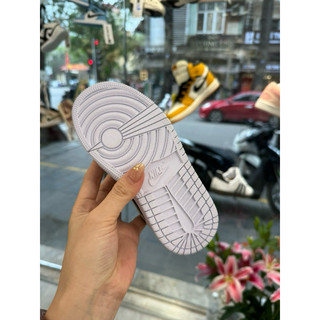 Giày Jordan trẻ em panda đen trắng
