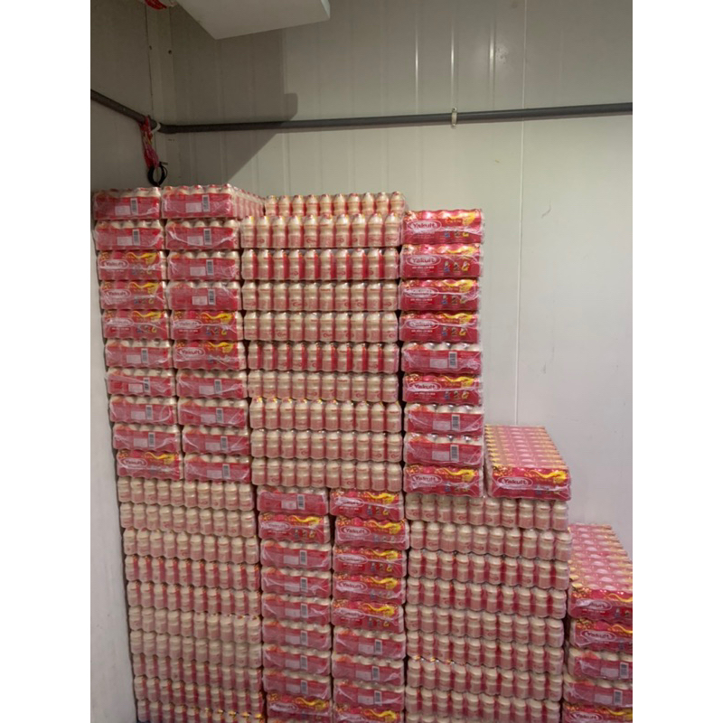 sữa chua uống lên men yakult 🥰 Sữa date mới nhất