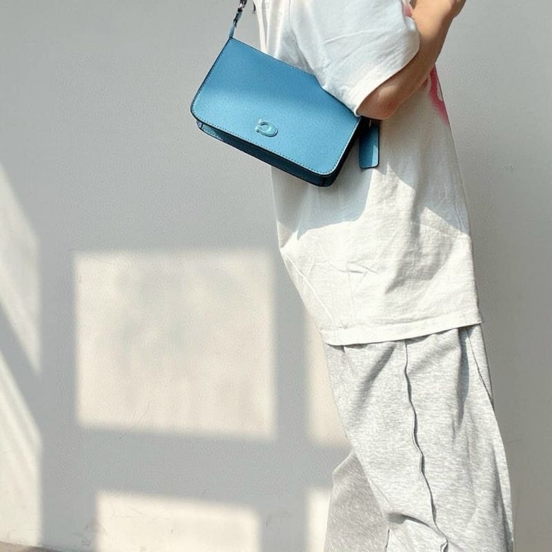 Túi COACH Pouch Bag