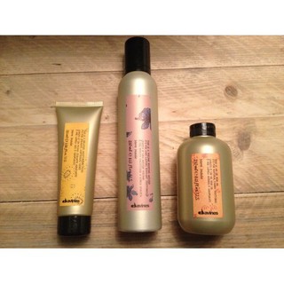 Kem bọt tạo phồng Davines Volume Boosting Mousse 250ML