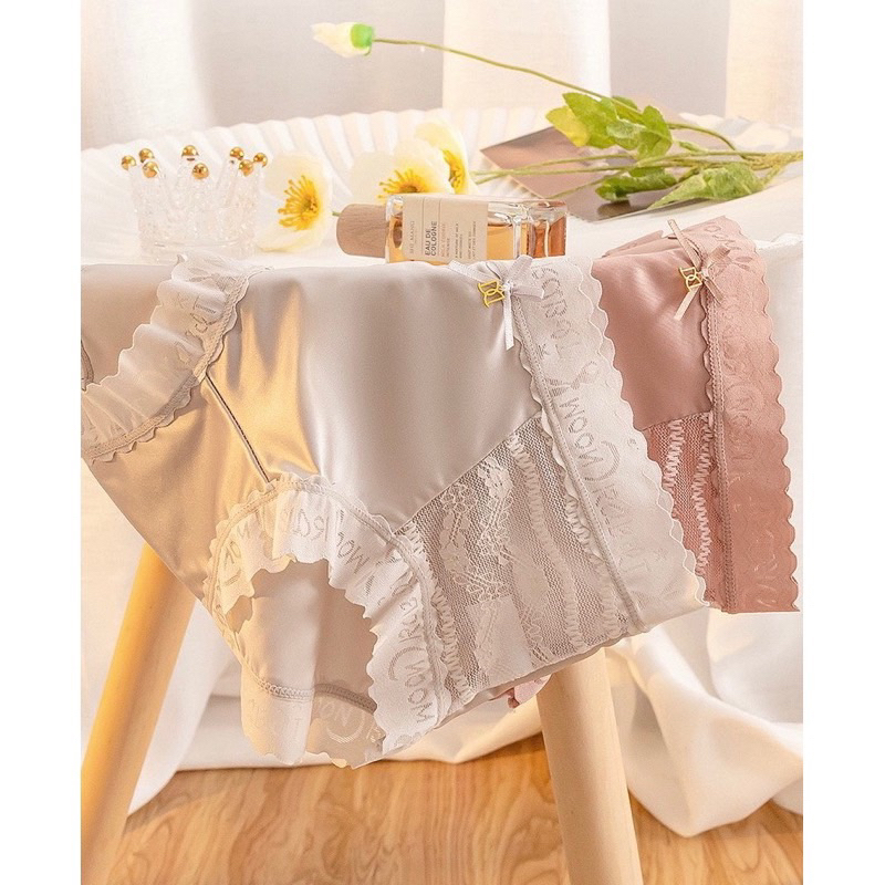 Quần lót su lụa satin cao ấp phối ren 45-55kg 739