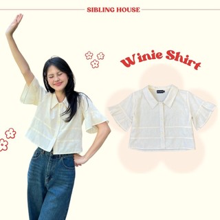  thời trang xuân hè 2024 Áo kiểu sơ mi cổ thuyền tay ngắn bèo cổ vạt in chỉ nổi WINIE SHIRT - Sibling House