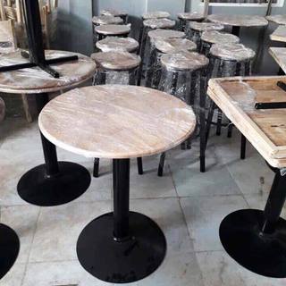 Bàn cafe chân đế tròn, mặt gỗ chân sắt