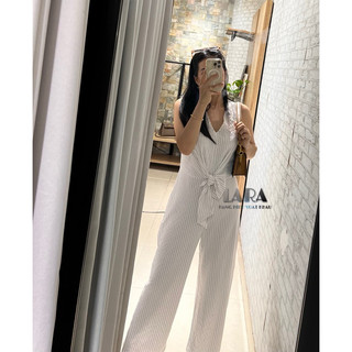 Jumpsuit M.N.G dư xịn