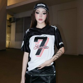 Áo thun nữ số 7 số 09 top baby tee cổ tim chất liệu thun thoáng mát phong cách thể thao