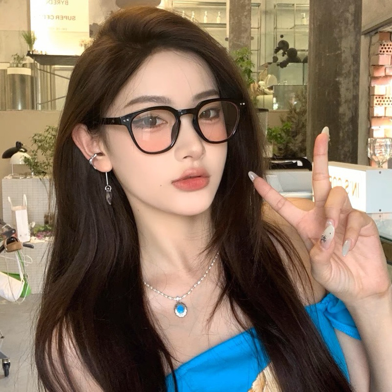 Kính mắt nữ hai chấm ngang hai màu hiệu ứng má hồng xinh xắn GM09