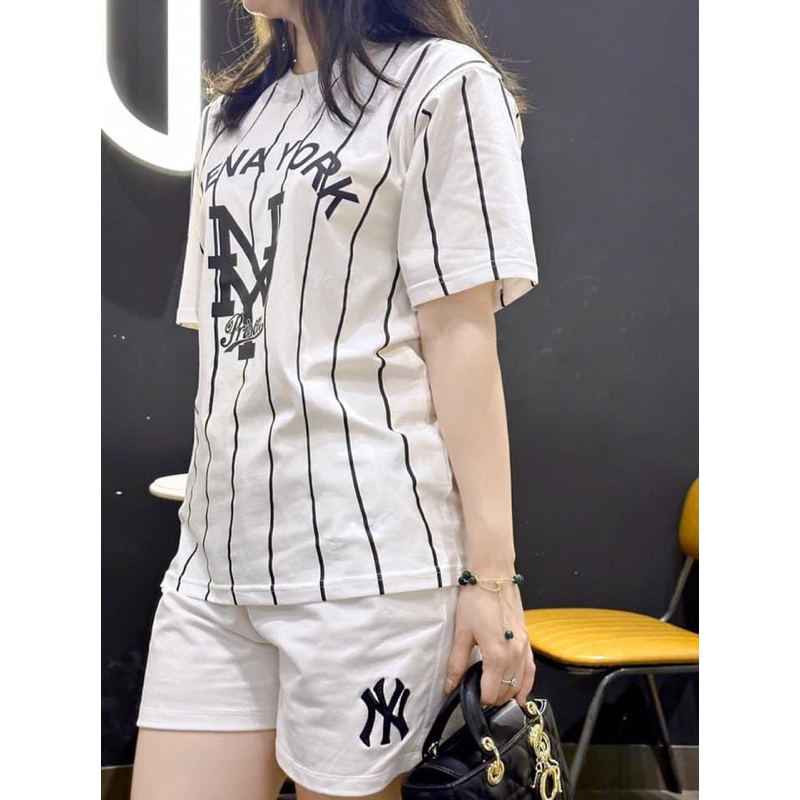 Áo thun MLB phông cotton cổ tròn, tay ngắn, mềm mịn , thấm mồ hôi.