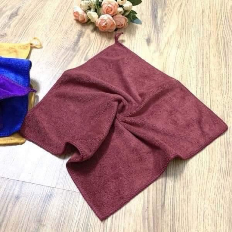 Khăn mầm non có móc treo cho bé dày mịn