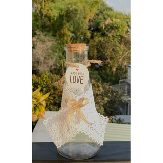 Lọ thuỷ tinh trang trí sẵn Love