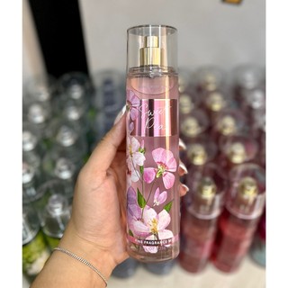 Xịt thơm toàn thân Bath And Body Works - Sweet Pea Body Mist 236g