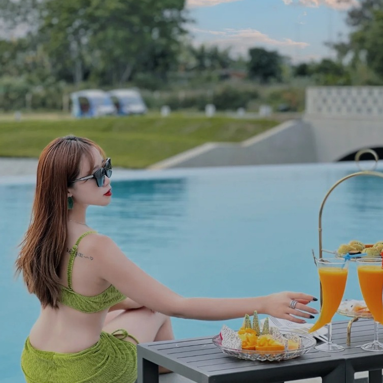 Bikini Đồ Bơi 3 Mảnh Áo Khoen Sang Chảnh Phối Quần Váy Rút Dây Cao Cấp (mẫu hot trend) | BigBuy360 - bigbuy360.vn
