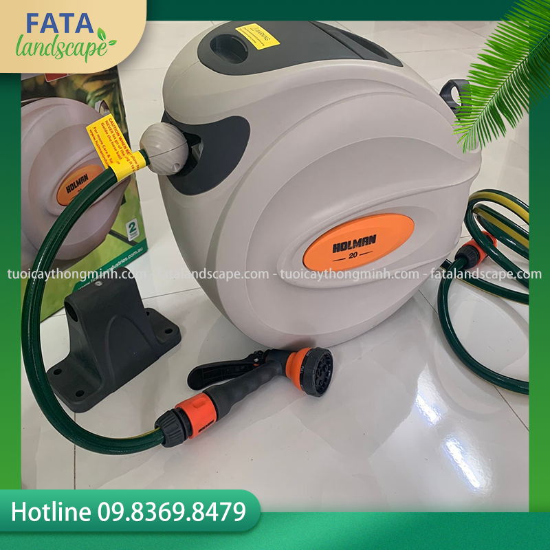 Cuộn ống tưới vườn tự thu dây Holman - Úc