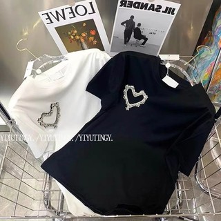Áo Thun Cộc Tay Cổ Tròn Đính Đá Trái Tim Băng Giá