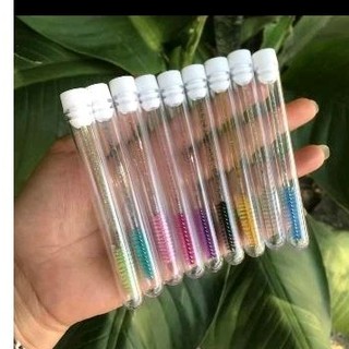 50c chải mi kim tuyến