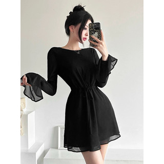 Đầm hở lưng sexy ROSE BLAPINK tay dài loe Váy nữ màu đen thiết kế sanh chảnh dự tiệc đi chơi Đầm chữ a tay dài hở lưng