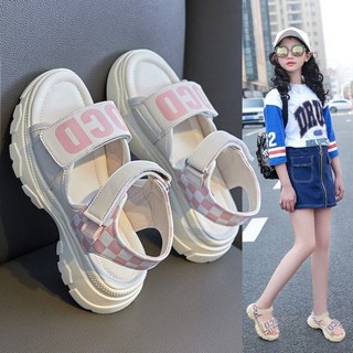 Xăng đan quai dán kẻ caro Sandal bé gái mẫu mới nhất đế êm Dép quai hậu bé gái da mềm thoáng khí HQ140
