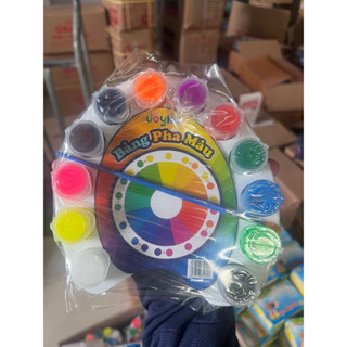 Set màu 12 màu nước kèm cọ, có bảng pha màu