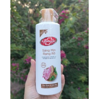 Sữa tắm Lifebuoy Than hoạt tính & Cám gạo 200ml