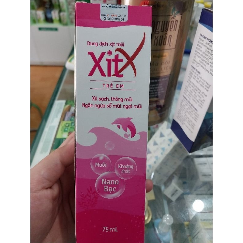 Xịt Nước muối biển sâu trẻ em