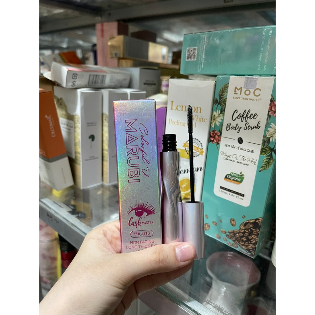 Maccara lâu trôi dài mi MARUBI MARADO