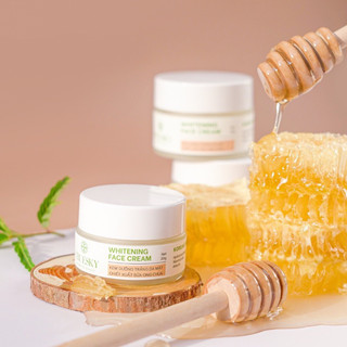 Kem dưỡng trắng da mặt chiết xuất ong chúa-Truesky Whitening Face Cream