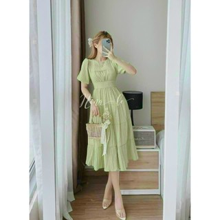 Đầm nữ dáng xoè nhún tầng phối cổ tròn tay phồng chất vải xốp, Váy maxi đi biển dự tiệc sang chảnh - Lanana Boutique