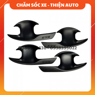 Hõm cửa Suzuki XL7 đen/ Ốp tay đen/ Viền đèn đen - Công dụng: trang trí, chống trầy