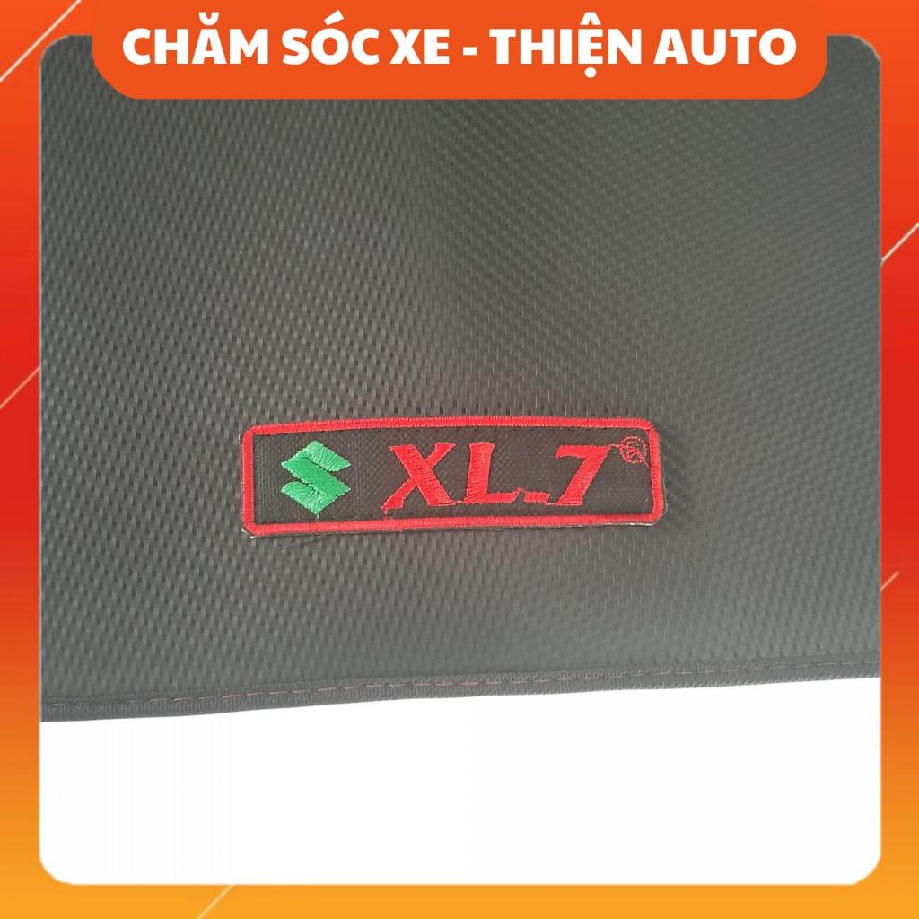 Thảm taplo Suzuki XL7 - da vân Carbon