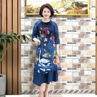 Áo dài cách tân liền váy tuối trung niên