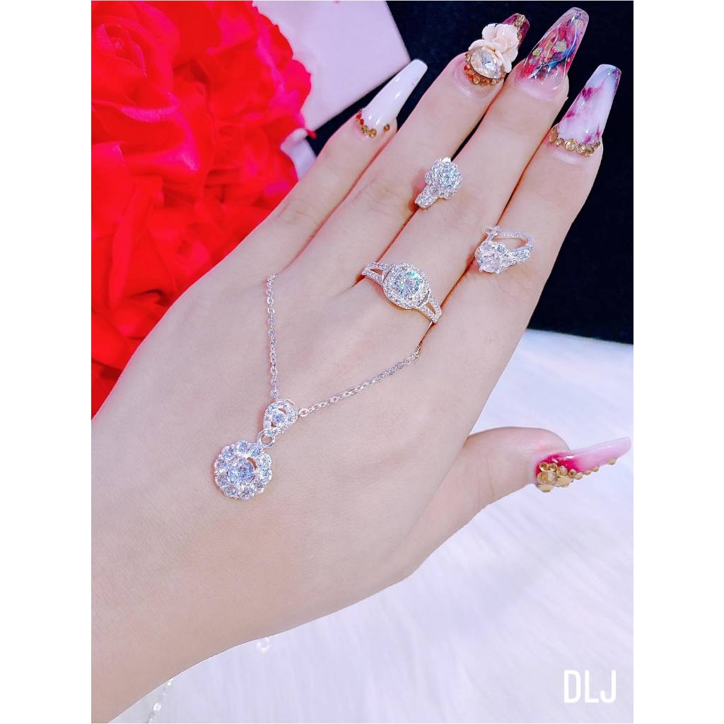 Bộ trang sức hoa bạc