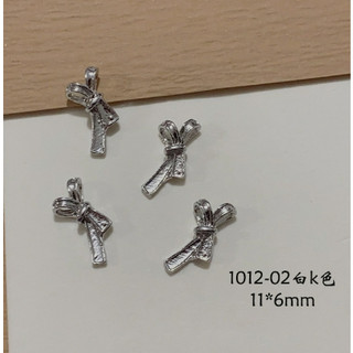 LẺ 1 CÁI CHARM TRANG TRÍ MÓNG NHÉ