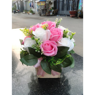 Chậu gỗ hoa sáp size nhỏ