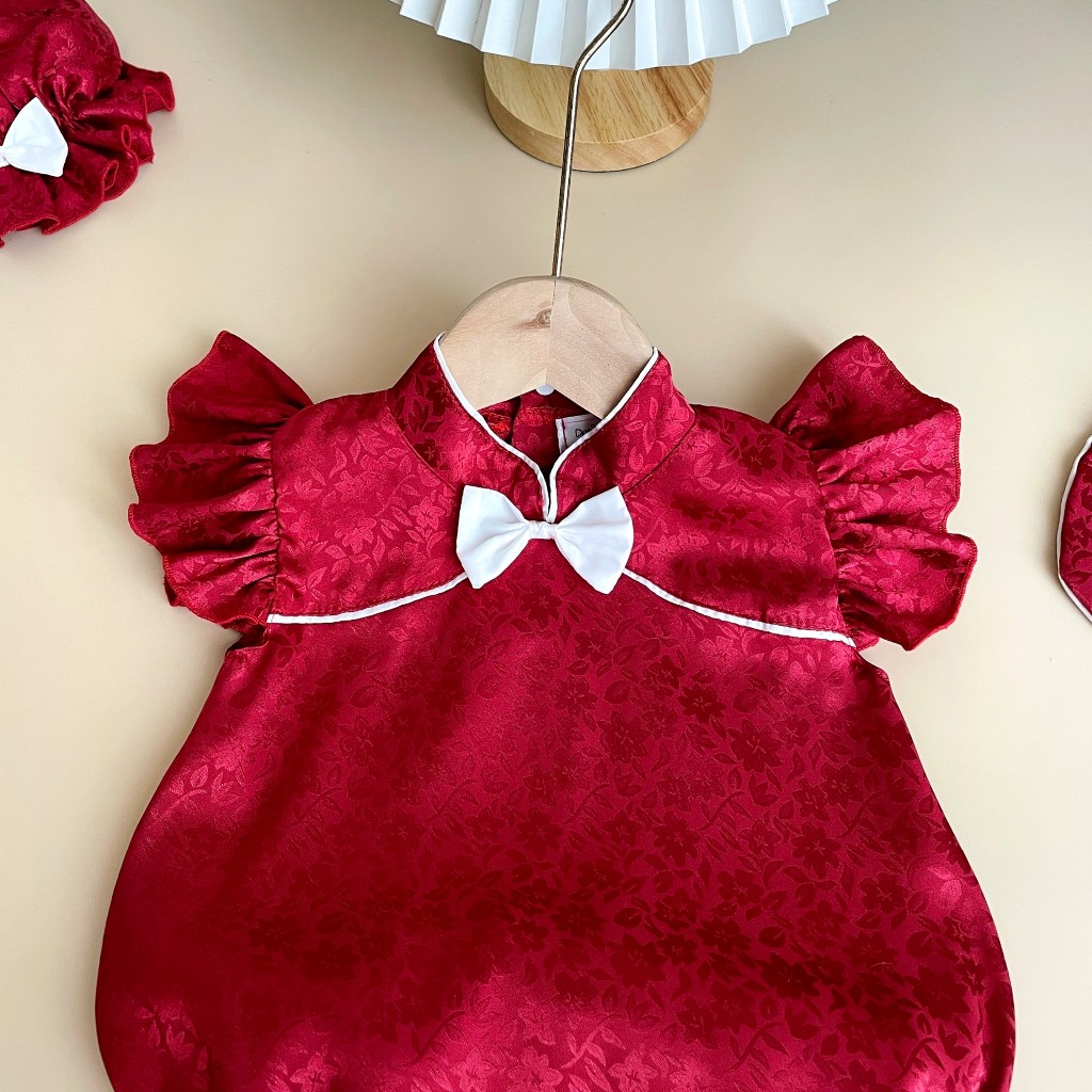 Body váy đỏ bé gái dễ thương 🍓[𝐓𝐀̣̆𝐍𝐆 𝐊𝐄̀𝐌 mũ+ giày vải🍓 Su Shop- body thiết kế sinh nhật thôi nôi cho bé