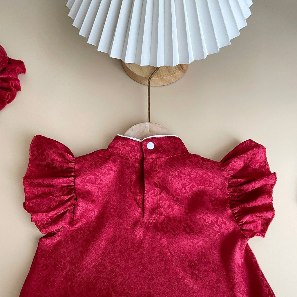 Body váy đỏ bé gái dễ thương 🍓[𝐓𝐀̣̆𝐍𝐆 𝐊𝐄̀𝐌 mũ+ giày vải🍓 Su Shop- body thiết kế sinh nhật thôi nôi cho bé