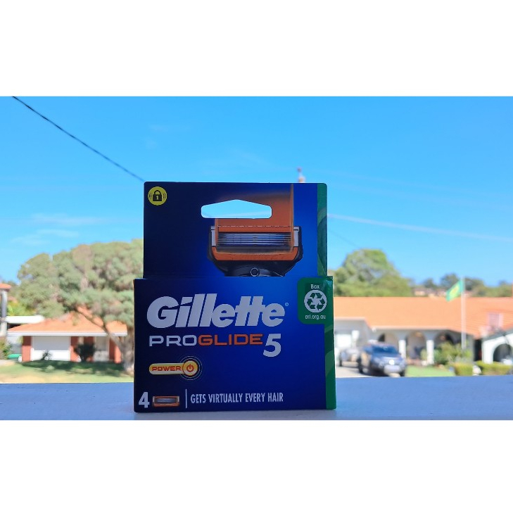 Hộp lưỡi dao cạo râu Gillette 5 lưỡi Fusion proshield Proglide Proglide