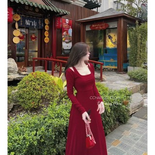 Đầm body dáng dài xoè cổ vuông tay dài siêu xinh