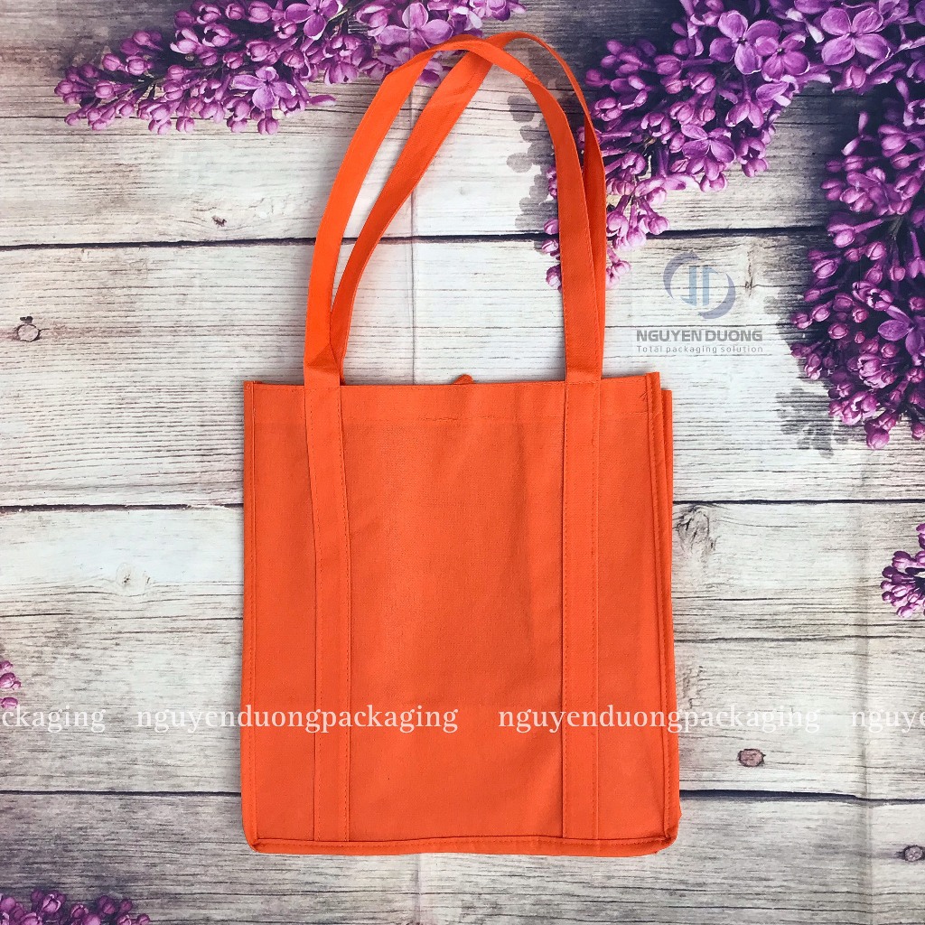 Túi Vải Không Dệt May Quay Liền Thân