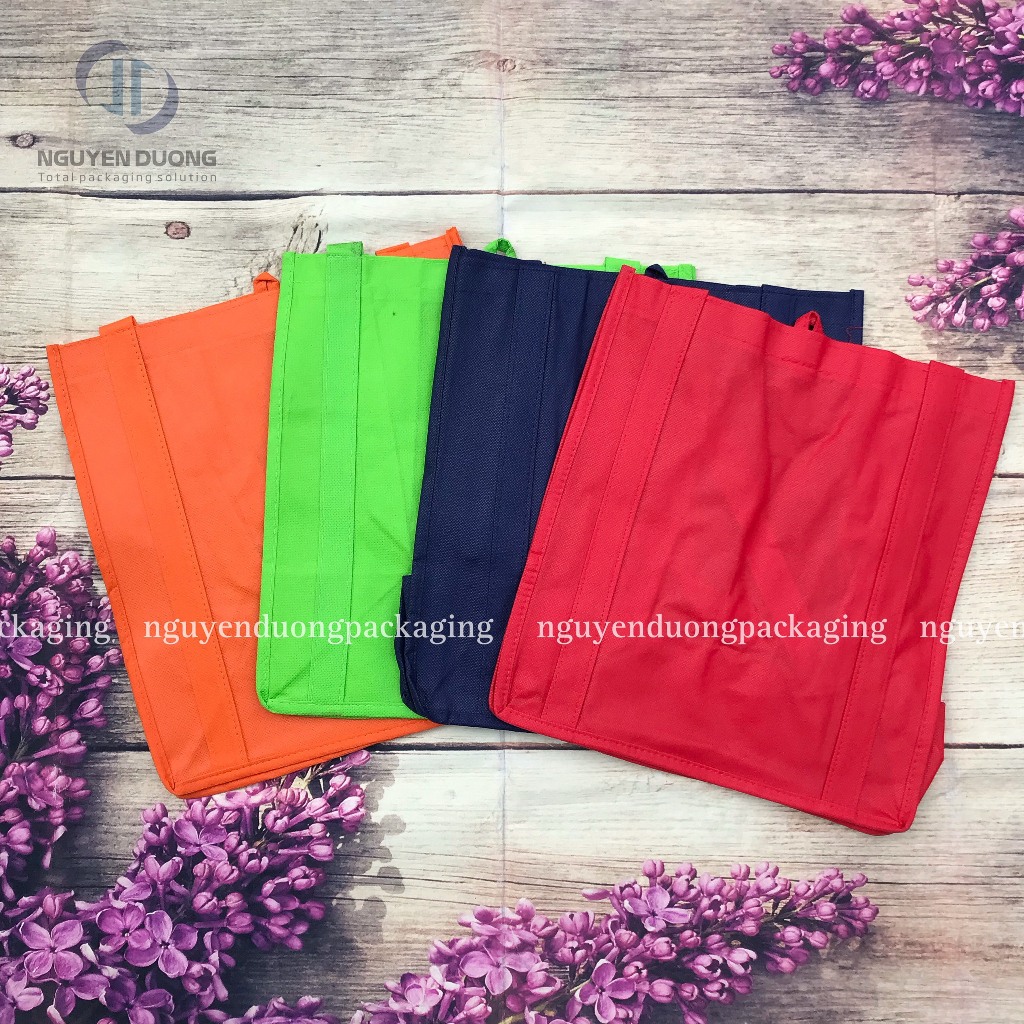 Túi Vải Không Dệt May Quay Liền Thân