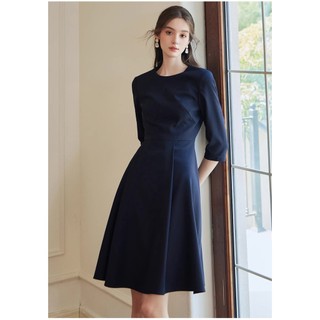 Đầm xanh đen trơn cổ tròn tay lửng dáng xoè