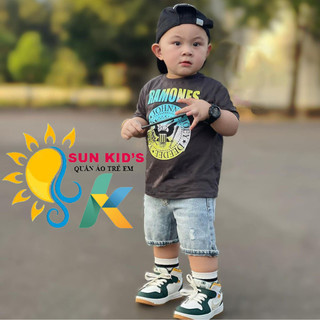 Bộ quần áo bé trai logo Ramones - Set Áo phông cotton và Quần short jeans rách cá tính cho bé từ 9 đến 28 kg - SUN KID'S