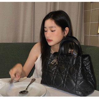 Túi di shoping sz27 kèm 1 ví cà khăn lụa fullbox nam châm