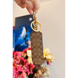 Coach charm chính hãng