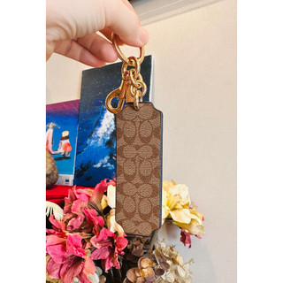 Coach charm chính hãng