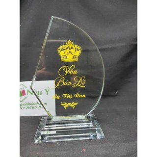 Cúp vinh danh pha lê cánh buồm