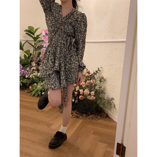 𝐋𝐨𝐥𝐢𝐬𝐭𝐨𝐫𝐞 - 𝐕𝐚́𝐲 𝐱𝐨𝐞̀ 𝐡𝐨𝐚 𝐧𝐡𝐢́ 𝐭𝐚𝐲 𝐩𝐡𝐨̂̀𝐧𝐠 𝐜𝐨̂̉ 𝐜𝐡𝐮̛̃ 𝐕